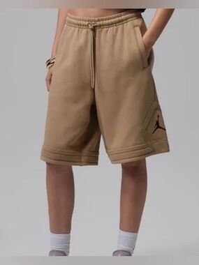 Jordan Brooklyn Fleece Tan Oversized Fit Jumpman Shorts Men’s Medium NWT
